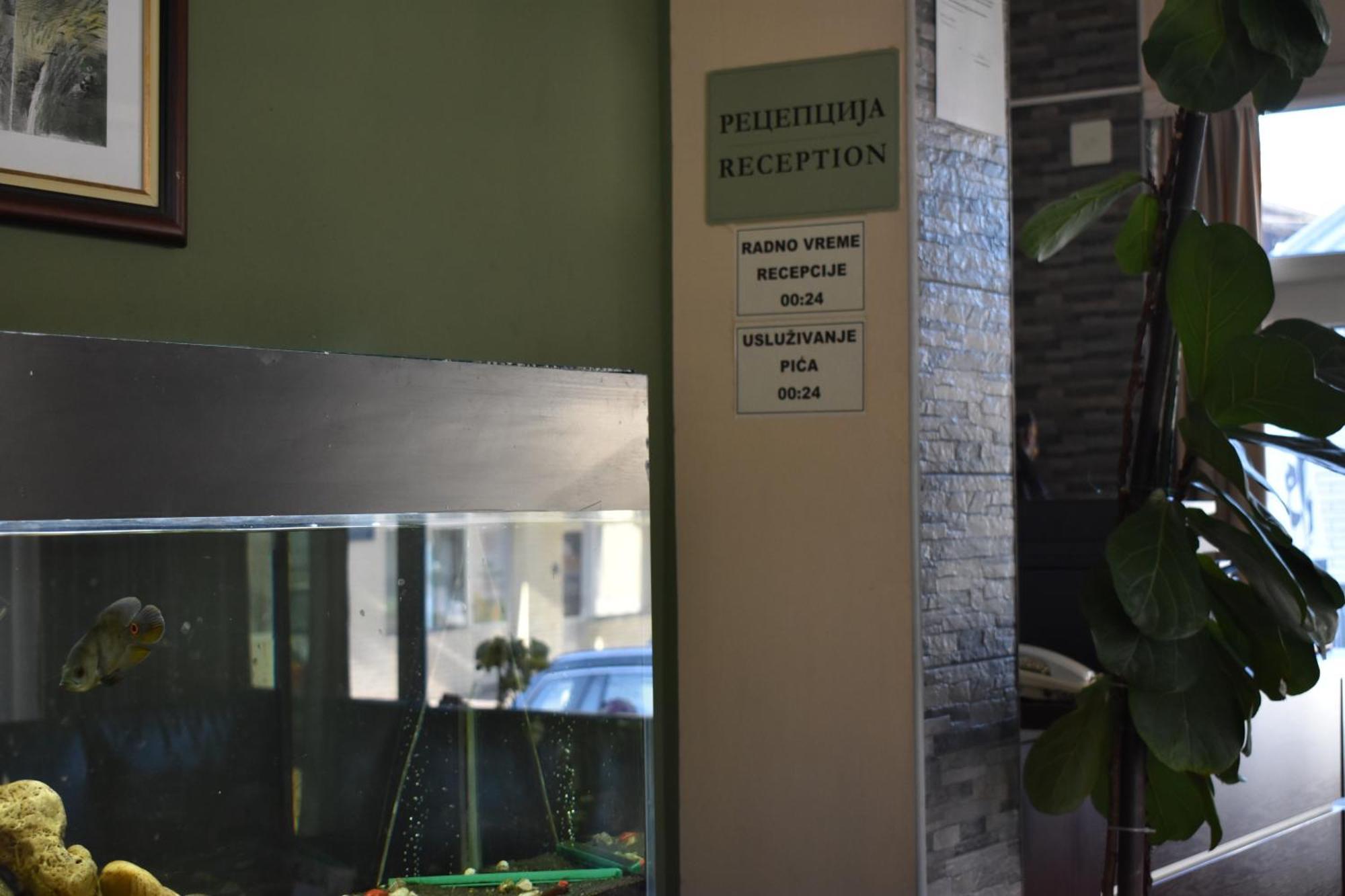 Garni Hotel Lion Jagodina Ngoại thất bức ảnh