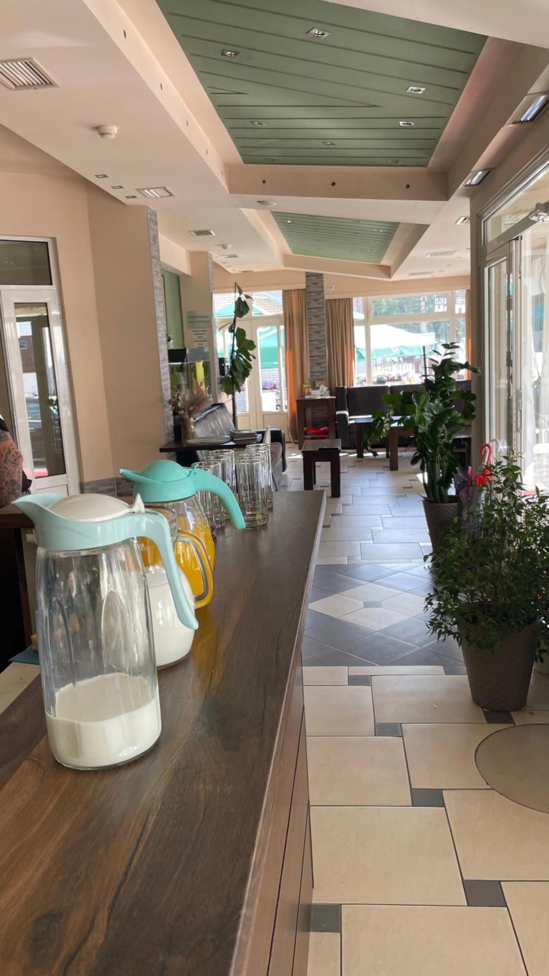 Garni Hotel Lion Jagodina Ngoại thất bức ảnh